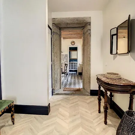 ヴィラ Victoria カミーニャ