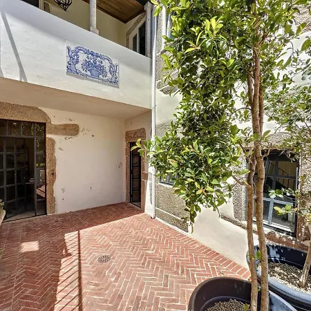 Victoria * カミーニャ